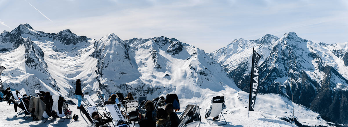 Image pleine largeur commerçant npy pyrenees