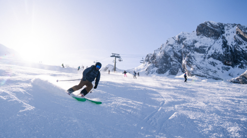 sommet-montagne-proche-hebergement-station-ski