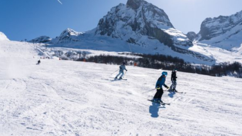 ou-skier-station-ski-familiale