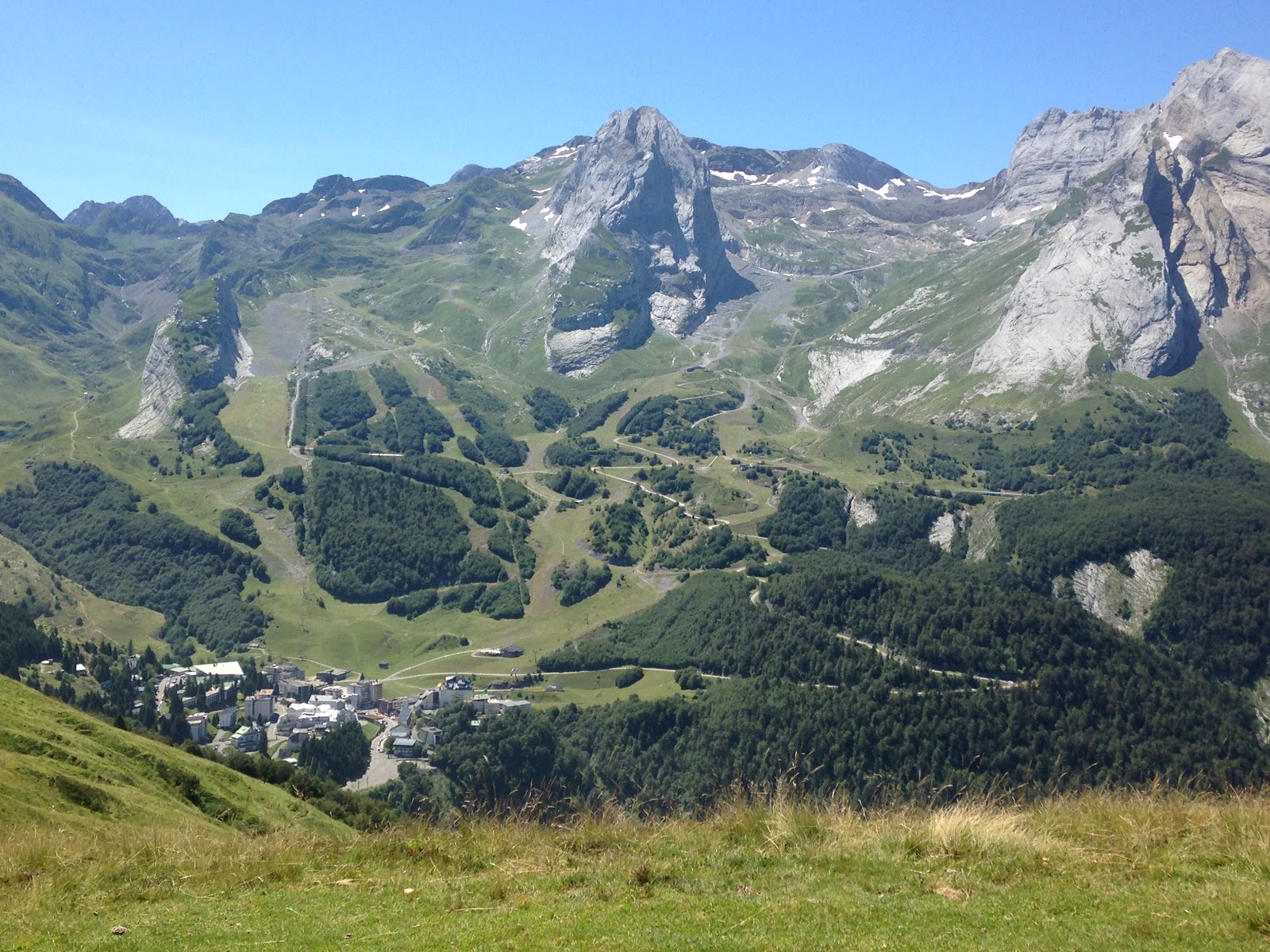 activite a faire en famille l ete dans les pyrenees