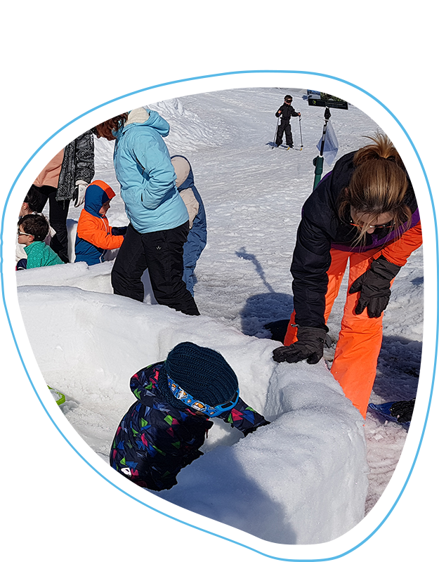 Construction d'igloo - Bureau Montagne Vallées de Gavarnie